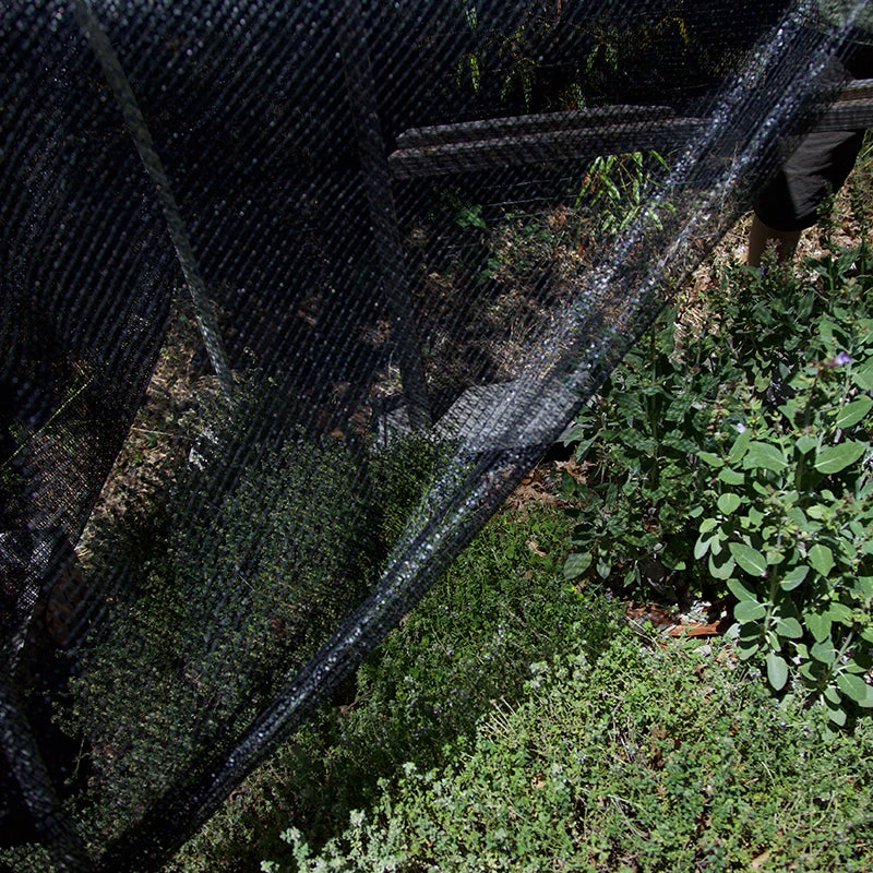 50% Black Knitted Shade Cloth (72" Width, Sold By The Foot) 4 50% Black Knitted Shade Cloth (72" Width, Sold By The Foot) - Billede 2